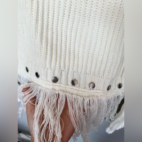 Lulu’s Fringe Cream Turtleneck Sweater Size Small - Picture 4 of 5
